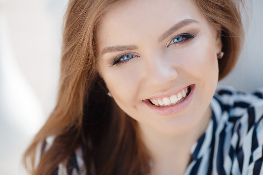 Achieve a Dazzling Smile: The Benefits of Carbamide Peroxide Over Hydrogen Peroxide